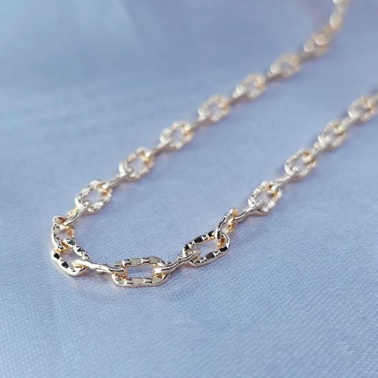 Imagen de Cadena Tejido Rectángulo Ovalado Irregular Oro Dorado Talla 4703