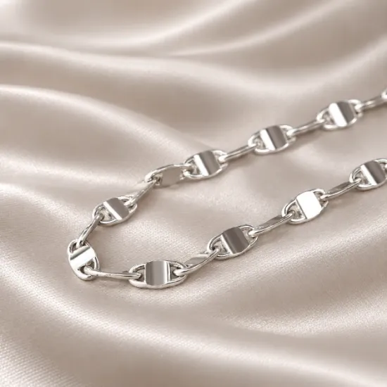 Imagen de Cadena Eslabones Gucci Centro Espejo Oro Blanco Talla 4504