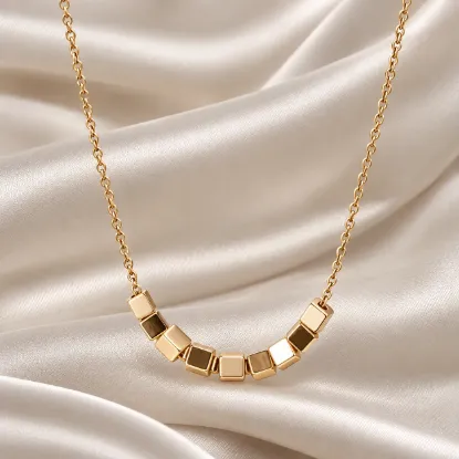 Imagen de Collar Cubos de Oro Talla 4604